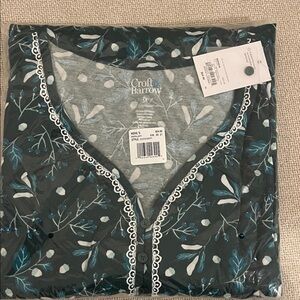 NWT Croft & Barrow Women's Leaf Print Nightgown  - Gray and Blue